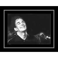 Affiche encadrée Noir et Blanc: Jacques Higelin - En concert - 50x70 cm (Cadre Tucson)